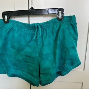 Nike Green Athletic Shorts Lightweight Performance